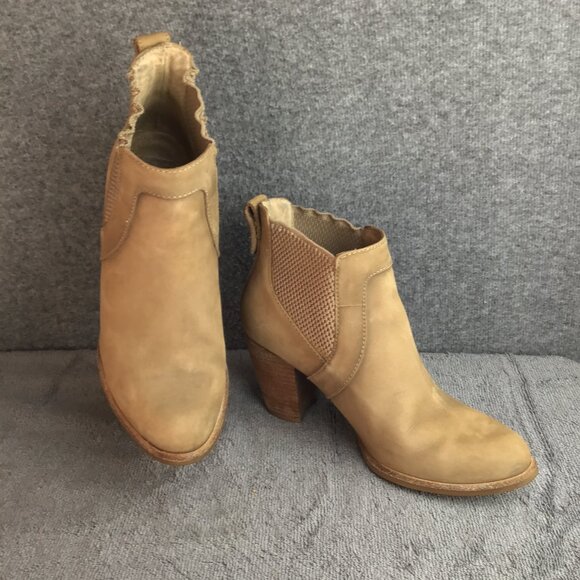 UGG Ankle Cobie Nubuck Leather Heel Chelsea Bootie 1010191 Size 7.5 - Picture 4 of 13